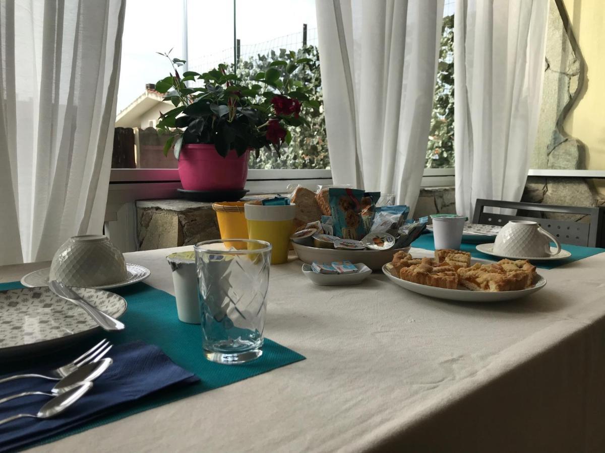 B&B Hibiscus Capoterra Ngoại thất bức ảnh
