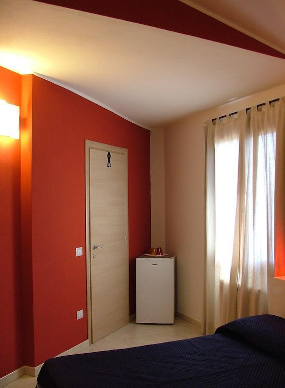 B&B Hibiscus Capoterra Ngoại thất bức ảnh